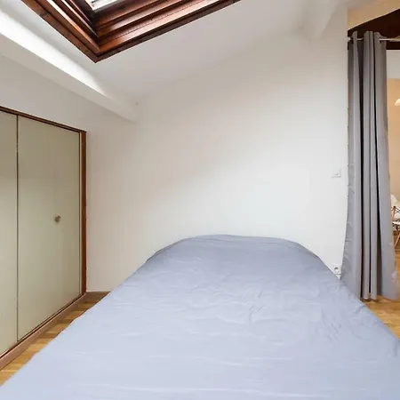 7 - Tout Equipe, Fonctionnel - Carmes, Apartment *